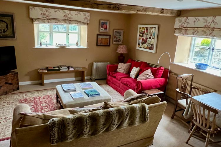 Private sitting room at Well Farm Tetbury