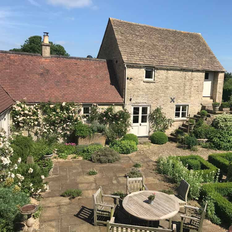 Cotswold Stone Farm Luxury B&B in Cotswolds