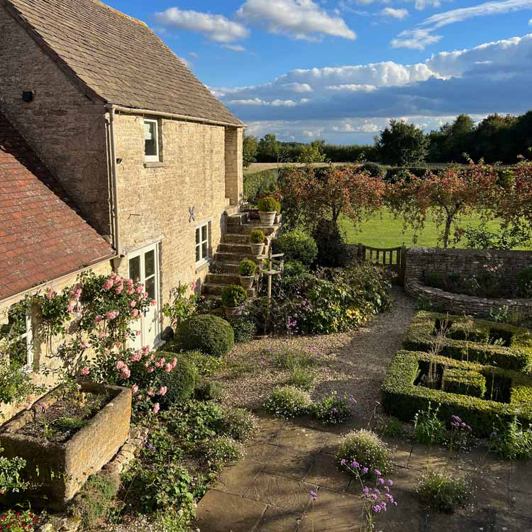 Courtyard view at Well Farm Stroud